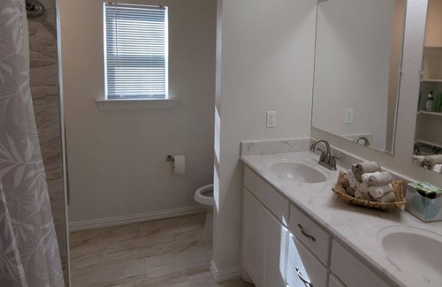 Mineral Wells House | Newly Built Home In Town