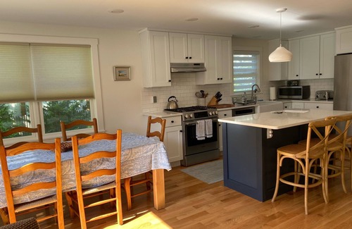 Vineyard Haven House | Cozy Ocean View Retreat: Steps from Beach and Ferry