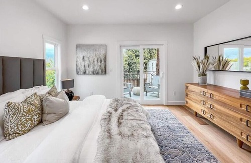 Willow Glen House | Newly Built, Luxury Living
