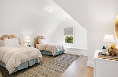 Greenwich House | Newly built modern colonial! steps from downtown Greenwich.