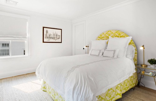 Greenwich House | Newly built modern colonial! steps from downtown Greenwich.