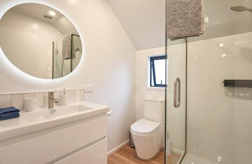 Saint Kilda Apartment | Newly Built Unit In St Kilda Modern Amenities