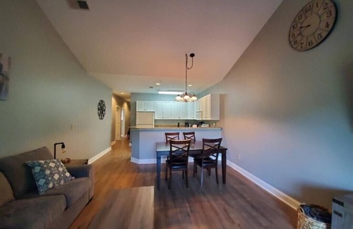 Carolina Forest Condo | Beautiful 2 BR Condo Near Beaches with Golf Course Access