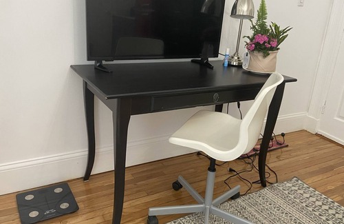 West Roxbury Apartment | Newly Furnished Studio Apartment walk to Train&Buses in Boston