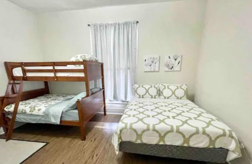 Franklin House | Newly Listed Home in Franklin, Sleeps 7!