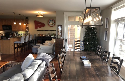 Stratton Mountain Condo | Winter Getaway at Founders Lodge with Mountain Views