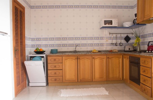 Cala Figuera Apartment | Refreshed Apartment by the Mediterranean's Cala Figuera Port