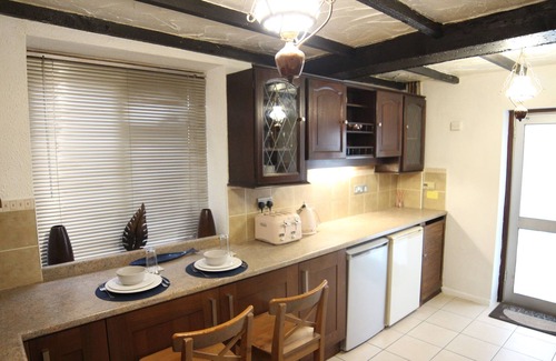 Dartford House | Explore Our Refurbished Victorian House with Spa & Hot Tub
