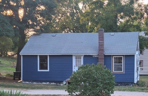 Buffalo Prairie Cabin | Cozy Cabin Retreat Near the Mississippi - Rated 10/10