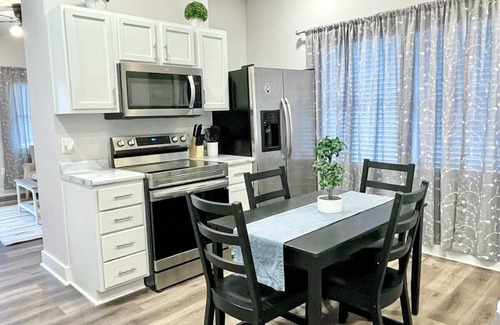 Shelbyville House | Modern 2 Bedroom Home in Shelbyville with Family Amenities