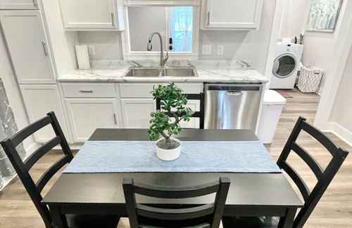 Shelbyville House | Modern 2 Bedroom Home in Shelbyville with Family Amenities