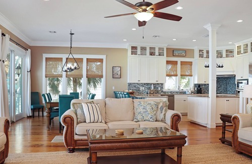 Cape San Blas House | Spacious Gulf Front 7 BR House with Elevator & Pet Friendly