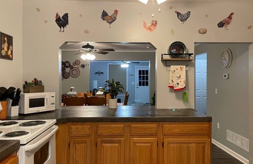 Abilene House | Modern Retreat in Abilene, KS – Perfect for Gatherings!
