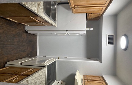 Brownsville House | Modern Condo by the Sea with Pool and Kitchen Amenities