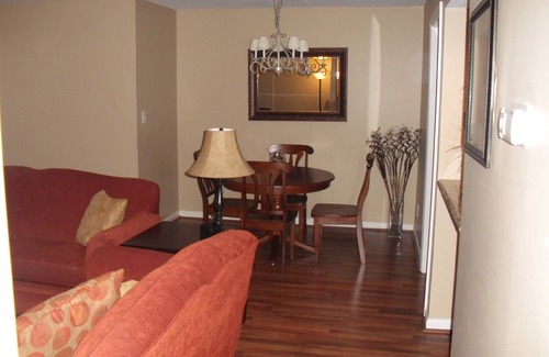 Cotswold Condo | Modern Condo Retreat Near Uptown with Pool and Spa