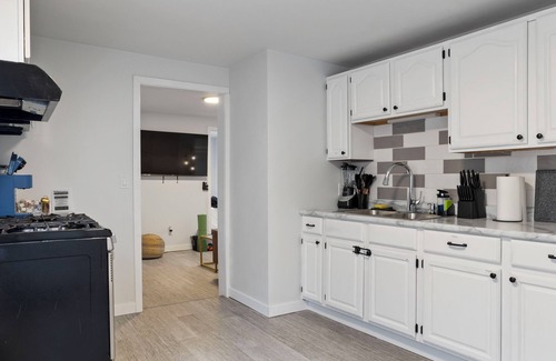 Madison House | Newly Remodeled Home on Schlimgen Ave, 5-Minute Drive to Downtown Madison