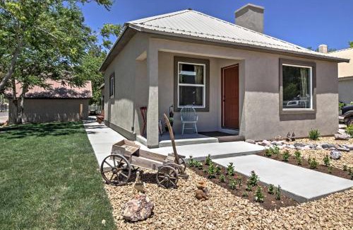 Caliente House | Modern Home with Yard in Downtown Caliente – Family Friendly!