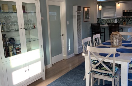 Pierpont Bay House | Discover a Beautiful Pierpont Beach Bungalow Near the Ocean