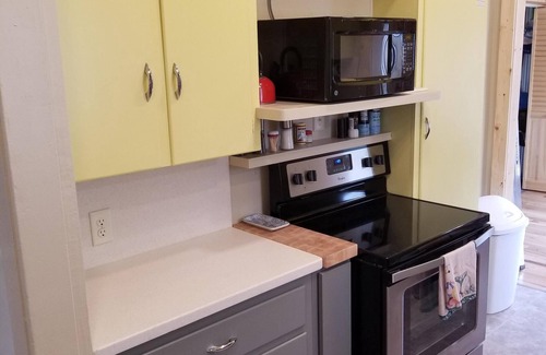 Cody House | Family-Friendly Retreat Steps from Downtown with Pool & Spa
