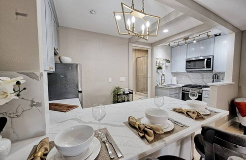 Livermore Apartment | Inviting Livermore Studio with Hot Tub & Breakfast Included