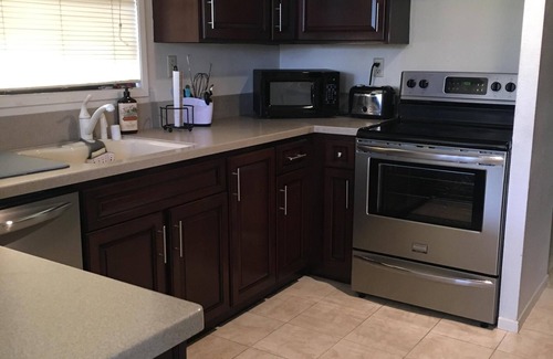 Bermuda Dunes Condo | Beautifully Remodeled Unit with Pool and Mountain Views