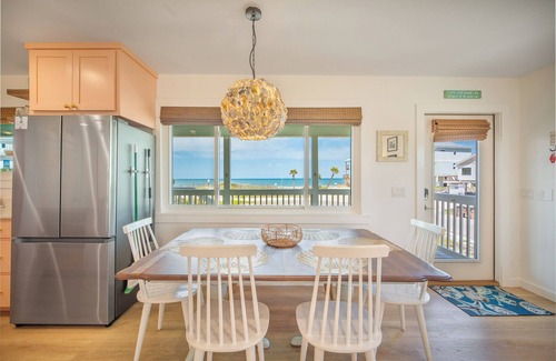 Port St. Joe House | Modernized Beach Cottage with Ocean Views Just Steps to Shore