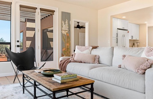 Ivins House | Newly Remodeled Hotel with Breathtaking Mountain Views