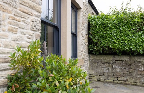 Hedley on the Hill Cottage | Cozy Cottage Getaway - The Old Post Office Awaits You