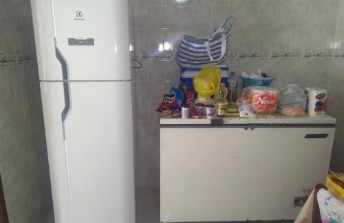 Rio das Ostras House | Recently Renovated House in Prime Location with Kitchen