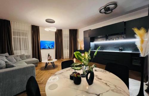 Old Town Apartment | Newly Renovated 1BR in Kaunas Downtown Central Location Fast WiFi
