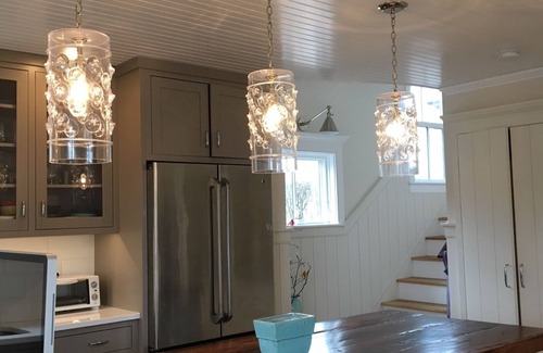 Narragansett Cottage | Newly Renovated Oceanview Cottage with Pool and Kitchen