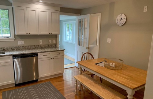 Canton House | Renovated 3 Bed/2 Bath Hotel Near Boston & Gillette Stadium