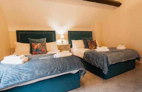 Tarvin House | Renovated 3-Bed Tarvin Home Near Chester, Sleeps 11