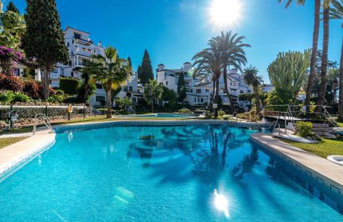 Nueva Andalucia Apartment | Renovated 3 Bedroom Apartment Steps from Puerto Banús
