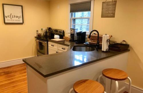 Ulster Park House | Beautiful Hudson Valley House - Guest Rated 9.8/10!