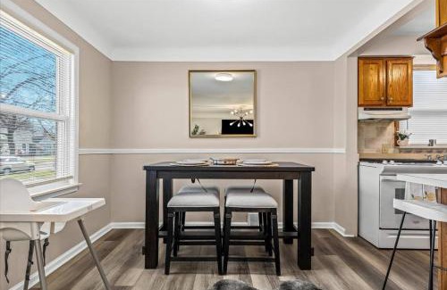 Dearborn House | Newly Renovated 4 Bedroom 2 Bath Downtown Dearborn
