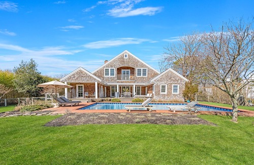 Quogue House | Top-Rated 5-Bedroom Home with Oceanfront Views