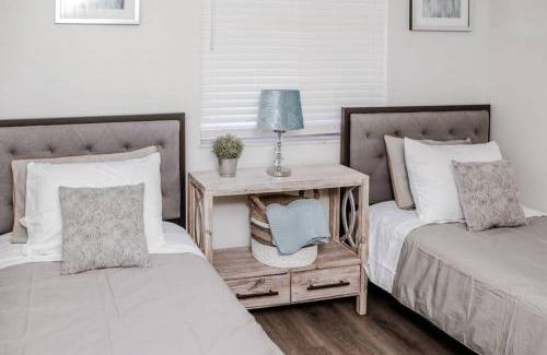 University District Apartment | Renovated OSU/ExpoCenter Hotel - Perfect for Families!