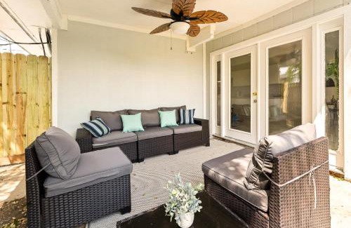 Port Arthur House | Inviting 6Br Home in Port Arthur with Hot Tub & Pet Friendly