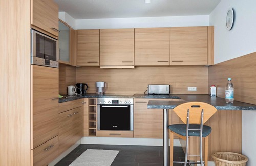 Radolfzell am Bodensee Apartment | Modern Apartment “Ferienwohnung bei Marta” with Balcony & Ocean View