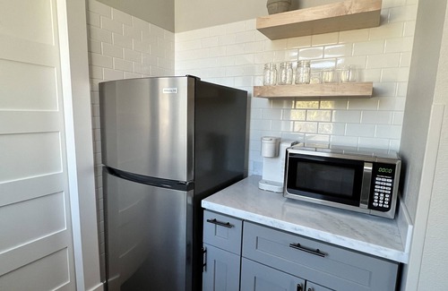 Florence Apartment | Charming "Arctic Rose" Loft: Pet-Friendly in Historic Florence