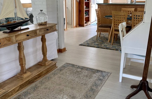 Saybrook Manor Cottage | Beachfront Cottage in Old Saybrook, CT - Book Now!
