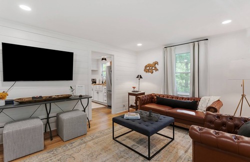 Franklin Cottage | Charming Little Leiper's Cottage – Guest Rated 9.8/10