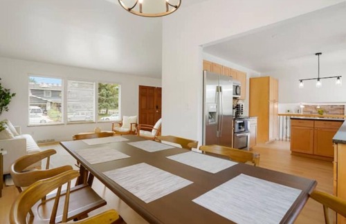 Allendale Area House | Renovated Home with Garage & Spa - Rated 10/10 by Guests