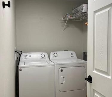 Apollo Beach House | Modern Condo Retreat in Apollo Beach - Family & Pet Friendly