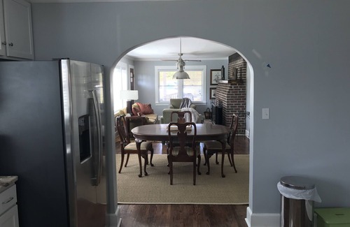 Abbeville House | Renovated Country House with Ocean View & Family-Friendly Amenities