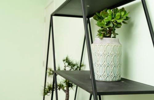 Antananarivo Avaradrano Apartment | Cozy 4-Star Apartment: Guest Rated 10/10, Family-Friendly Stay