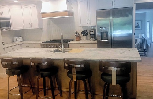 York Beach House | Discover the Newly Renovated Hidden Star with Ocean Views