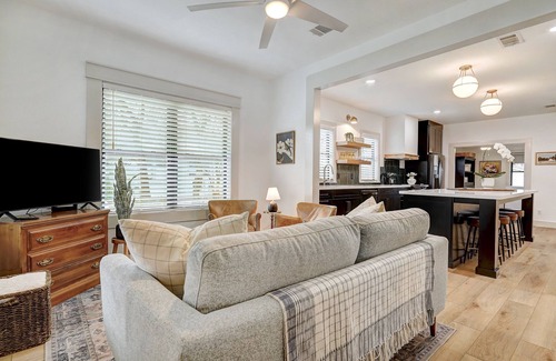 Georgetown House | Historic Downtown Georgetown Home with Family-Friendly Amenities