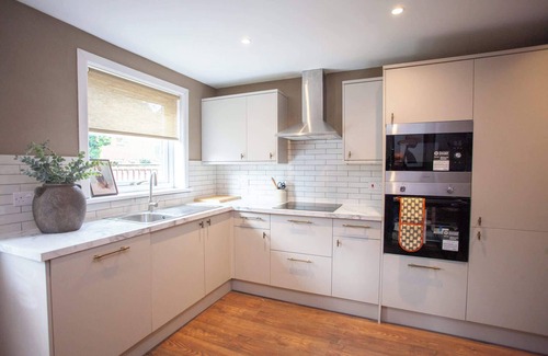Govan House | Newly Renovated House in Popular Location